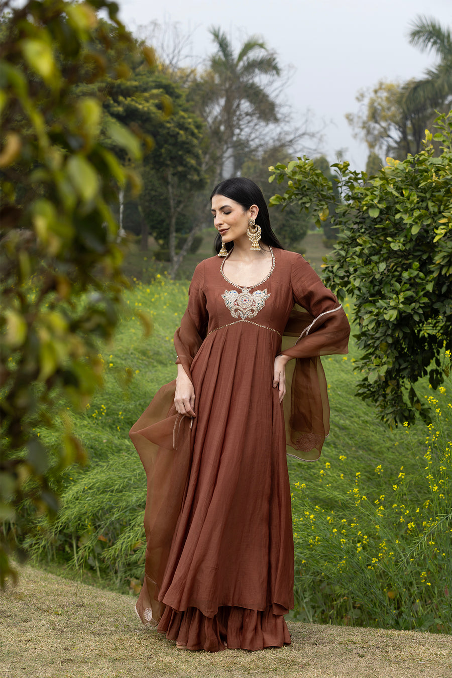 Mehr-e-Zameen Anarkali set