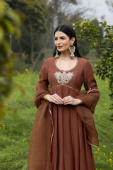 Mehr-e-Zameen Anarkali set