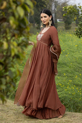 Mehr-e-Zameen Anarkali set
