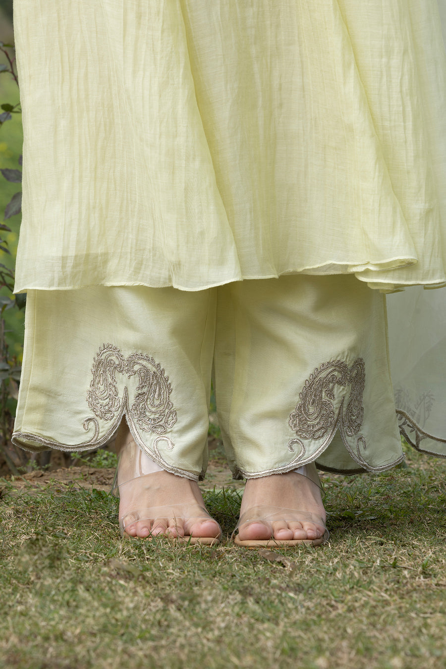 Ziyaara Anarkali set