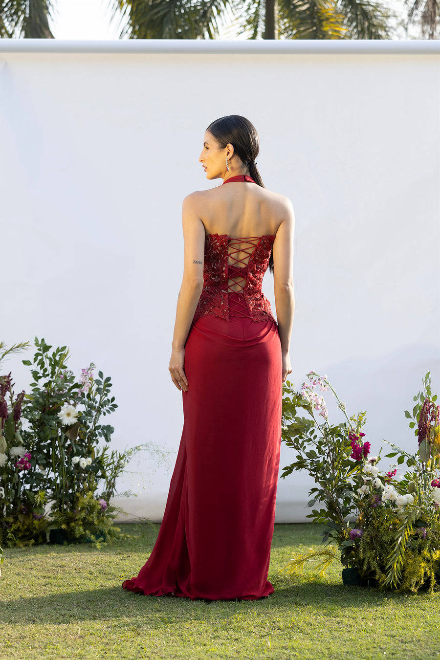 Eyes on Scarlet Muse
