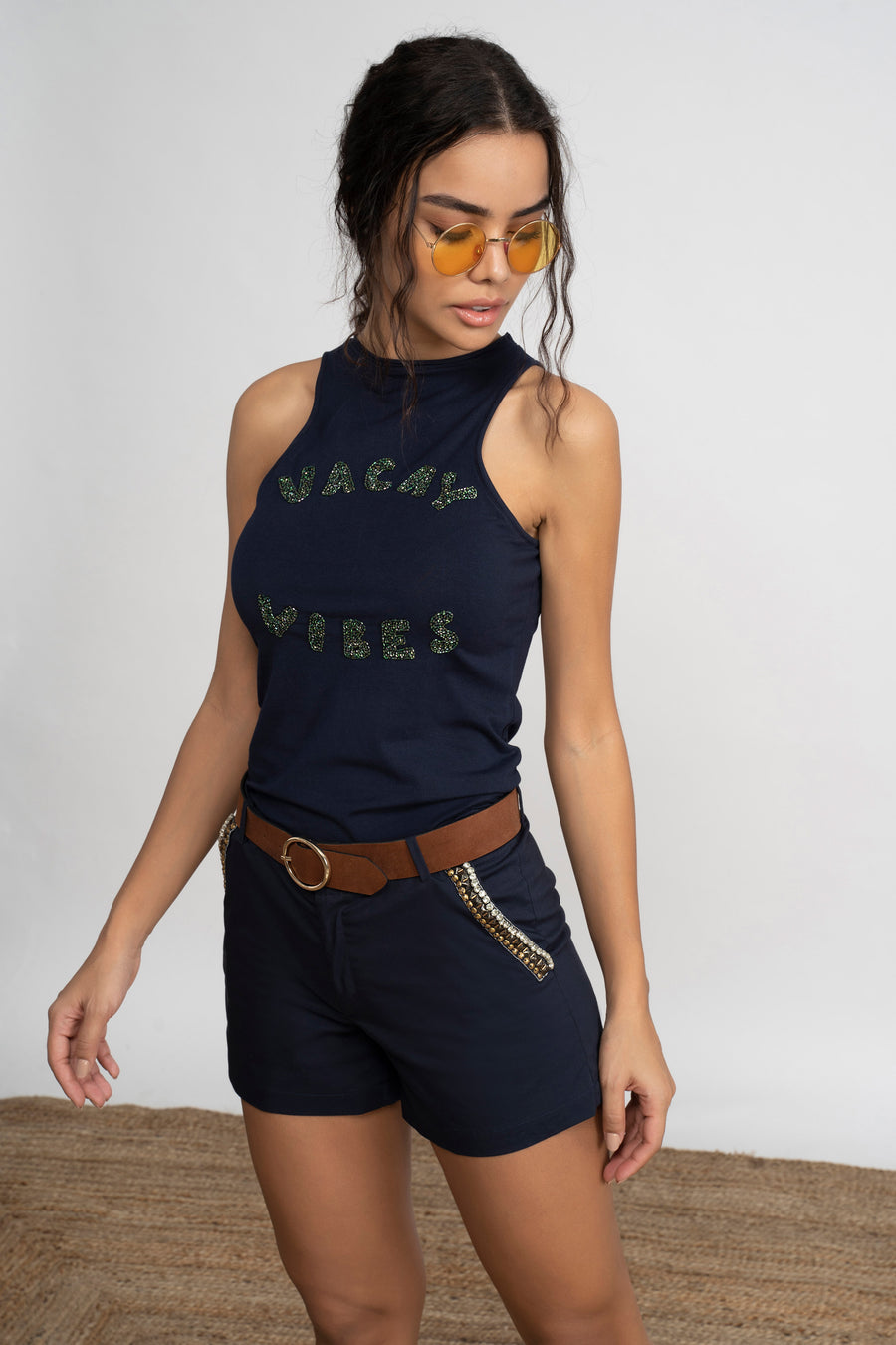 VACAY VIBES TEE